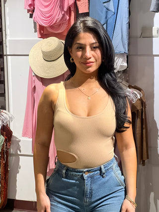 SIDE CUT OUT DETAIL BODYSUIT